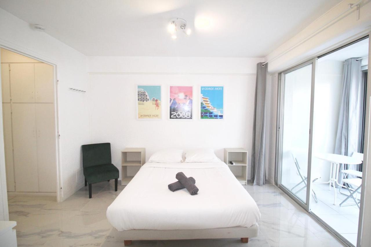 *Le Palais* En Plein Centre Ville Et Proche Plage Ла Гранде-Моте Екстериор снимка